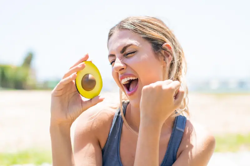 ¿Qué fruta tiene vitamina D?